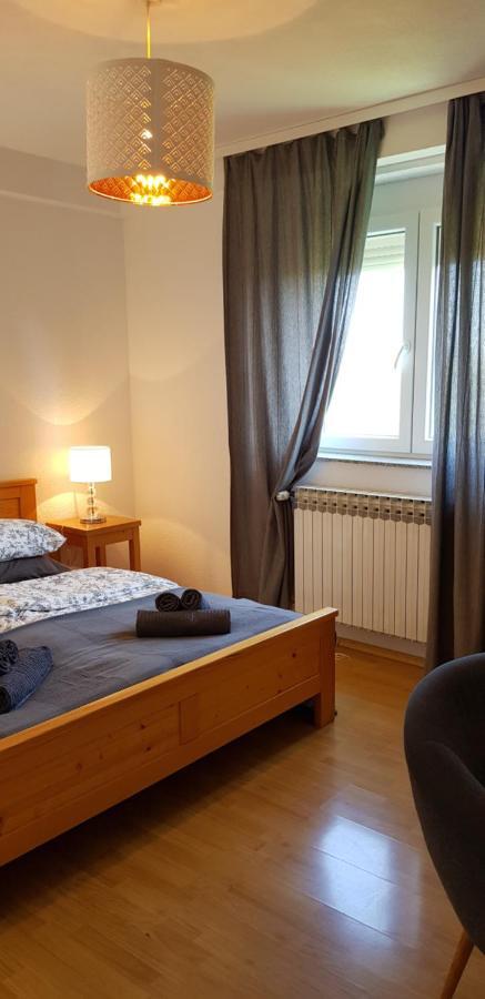 Apartments And Rooms Kristina Drežnik Grad Esterno foto